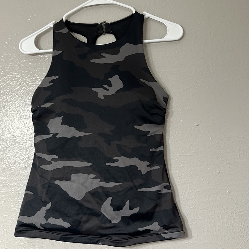 Athleta - Picture 2 of 5